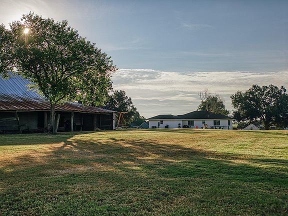 3rd image of 500 Pleasant Hill School Rd