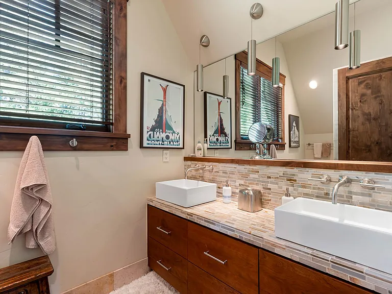 13193 Snowshoe Thompson Cir — Photo 30