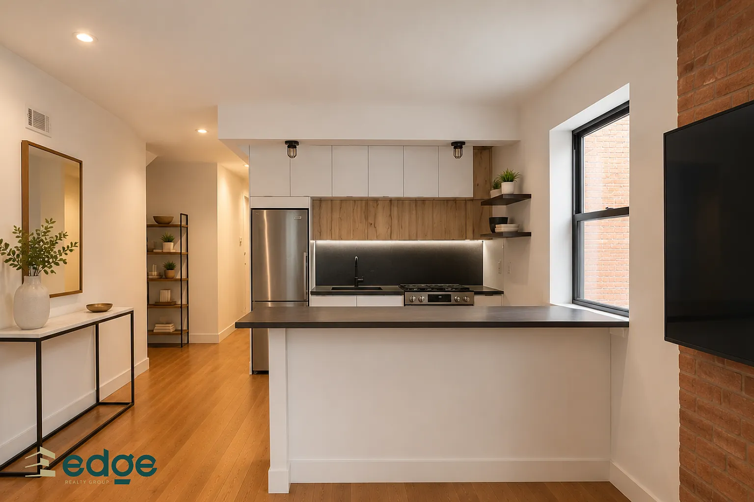 215 Richardson Street — Photo 3