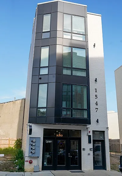 1547-ridge-ave-1-19