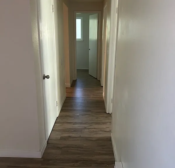 34015 1st Cir S #D — Photo 4