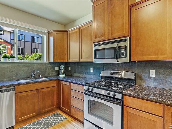 Granite countertop with gas stove