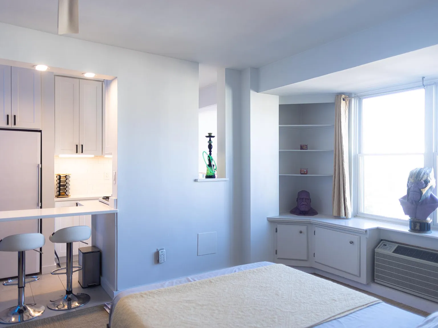Studio, 400 sqft, $2,050 — Photo 4