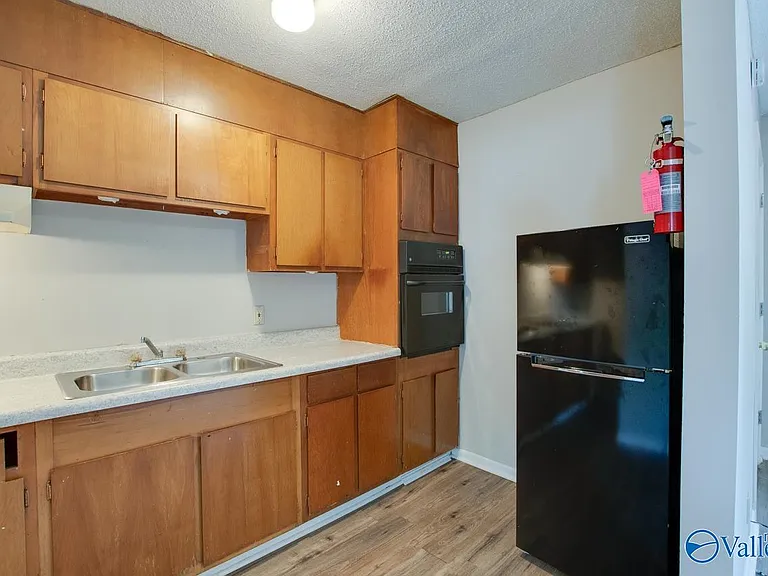 1330 Oshaughnessy Ave NE #A — Photo 18