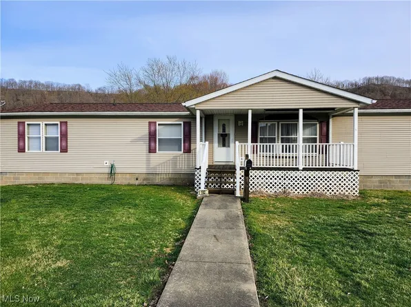 192 Belt St, Powhatan Point, OH 43942