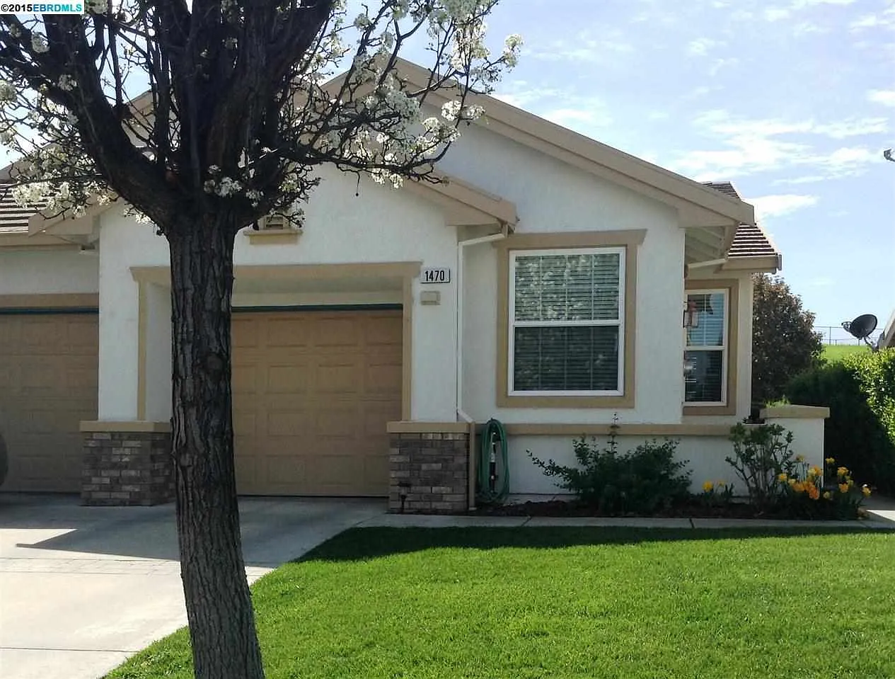 1470 Kent Pl photo 1