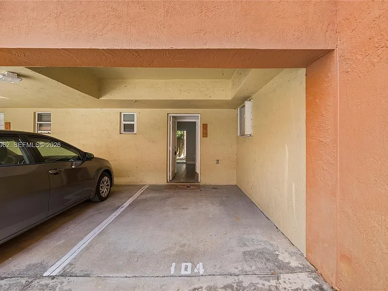 1611 SW 2nd Ct #A104 — Photo 20