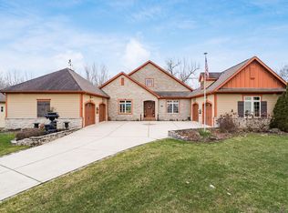 5727 Kempton Run Ct, Columbus, OH