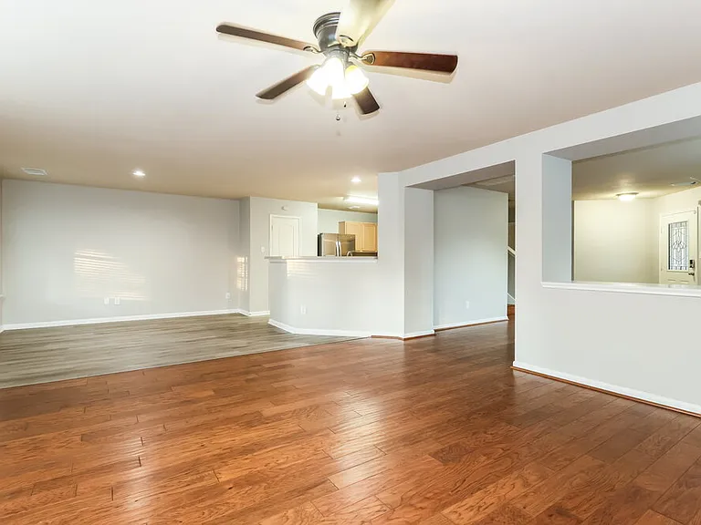 6403 Misty Brook Bend Ct — Photo 7