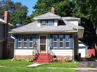 631 Watson St, Aurora, IL 60505