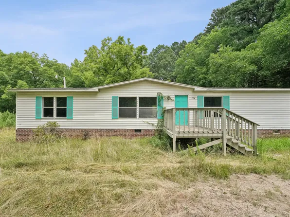 114 W Warren St, Littleton, NC 27850