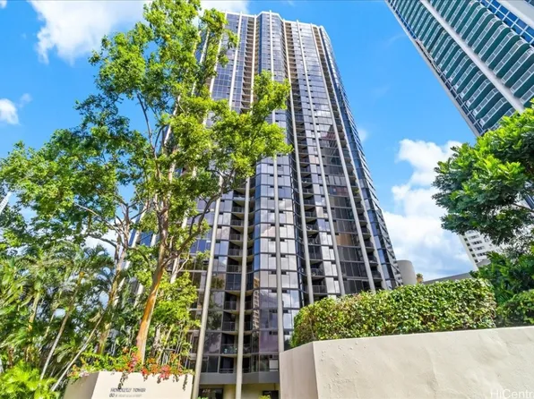 60 N Beretania St APT 3704, Honolulu, HI 96817