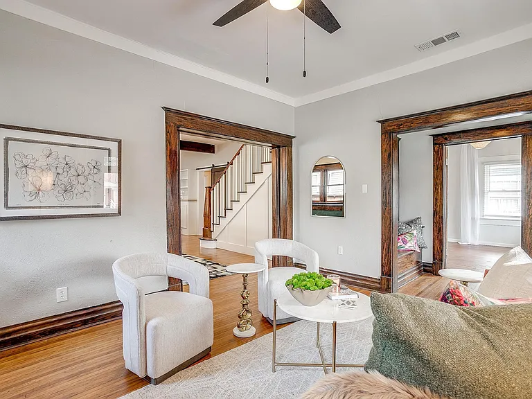 1405 S Henderson St — Photo 14