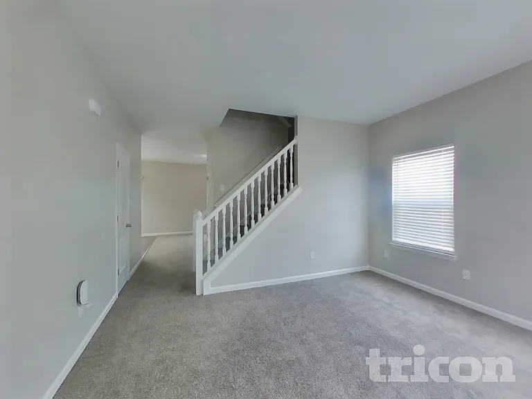 6250 Emerald Field Way — Photo 3