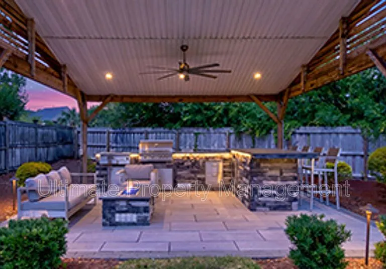 7022 Cayman Ct — Photo 39
