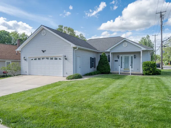 301 W Franklin St, Greencastle, IN 46135