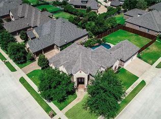 7921 Forest View Ct, North Richland Hills, TX 76182