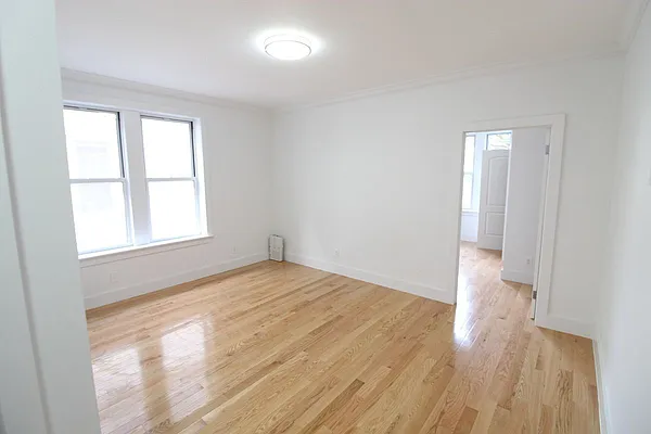 Rented by Realty Nerd | media 3