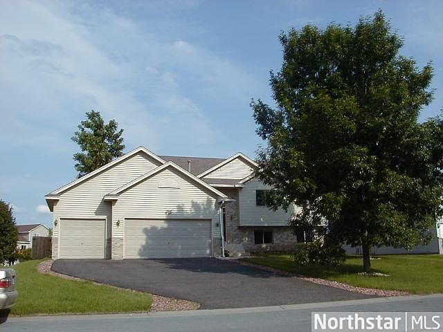 1st image of 8787 Alamo Cir NE