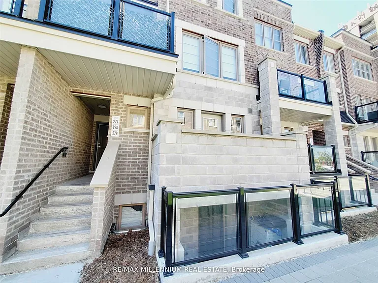 60 Parrotta Dr #279 — Photo 2
