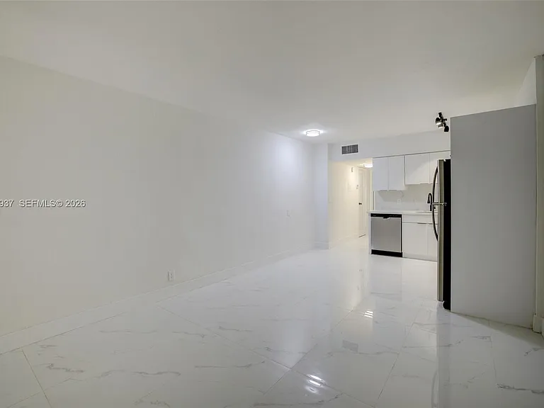 1740 Funston St #6 — Photo 4