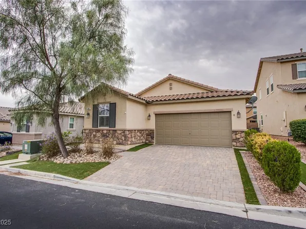 9265 Valley Betica Ave, Las Vegas, NV 89148