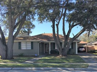 4704 Tartan Dr, Metairie, LA 70003
