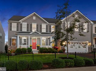 8 Pettits Bridge Rd, Jamison, PA 18929