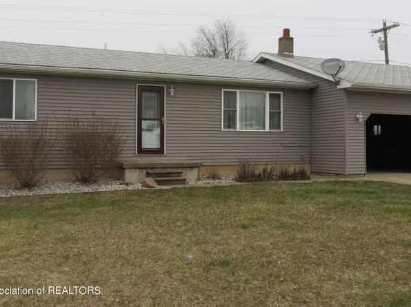2102 W Marshall Rd, Saint Johns, MI 48879