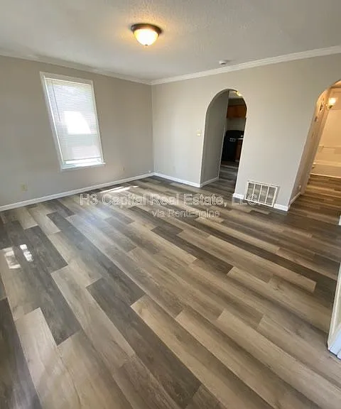 1693 Market St — Photo 14