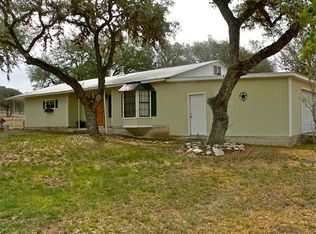 375 Cox Gavlik Ln, Barksdale, TX 78828
