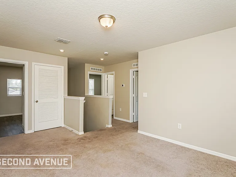 41 Raemoor Dr — Photo 9