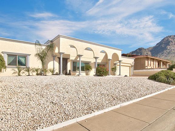 Striking Curb Appeal