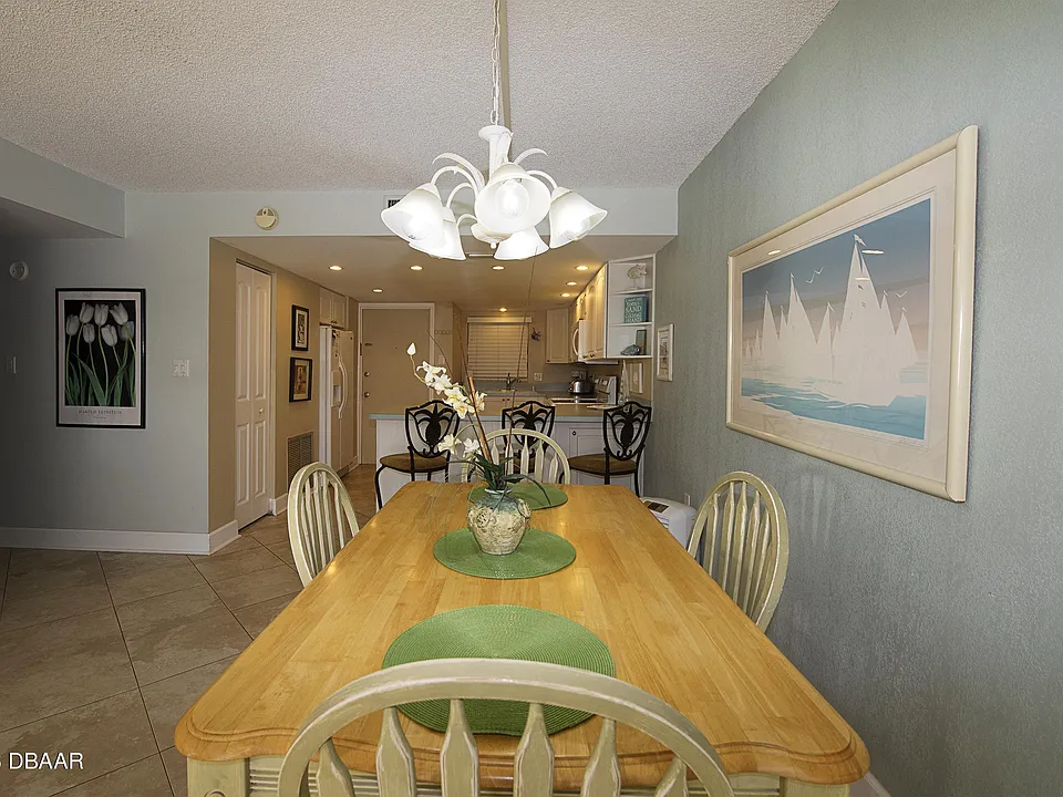 1571 S Atlantic Ave #306