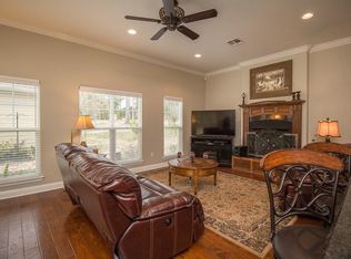 909 Cypress Knoll Rd, Huntington, TX 75949