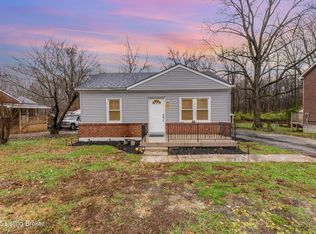 10803 Alberta Dr, Fairdale, KY 40118