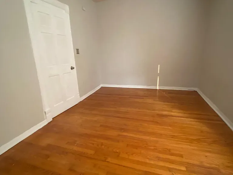 746 E Laurel St #1 — Photo 14