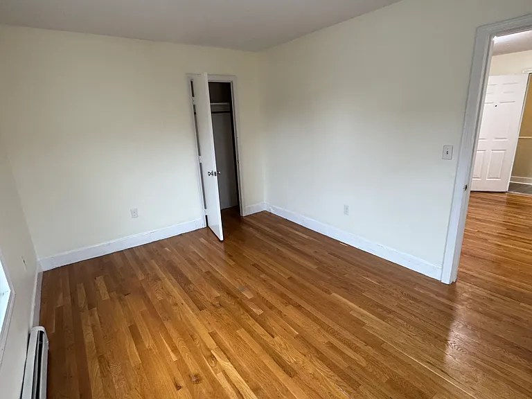 9 Bowers St #1 — Photo 14