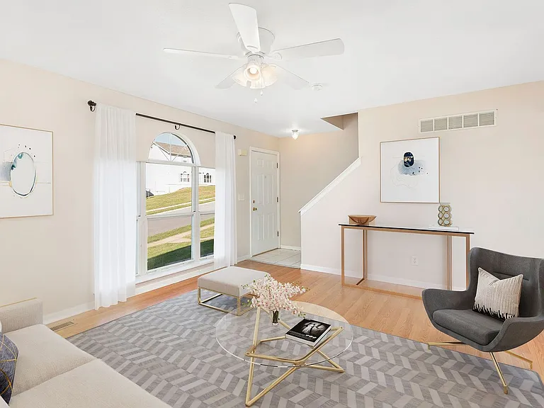 Windsor Townhomes Community — Photo 20