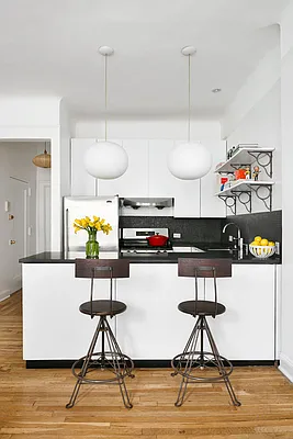 Sold by Compass | media 1