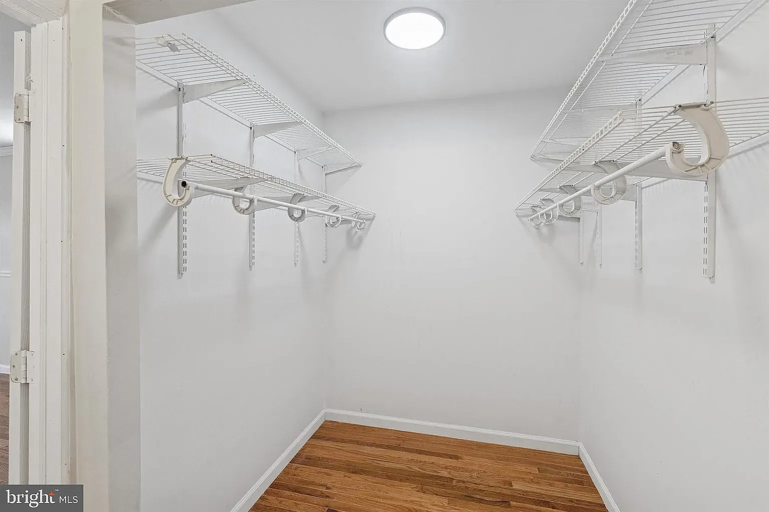 2 bed, $1,800 — Photo 4