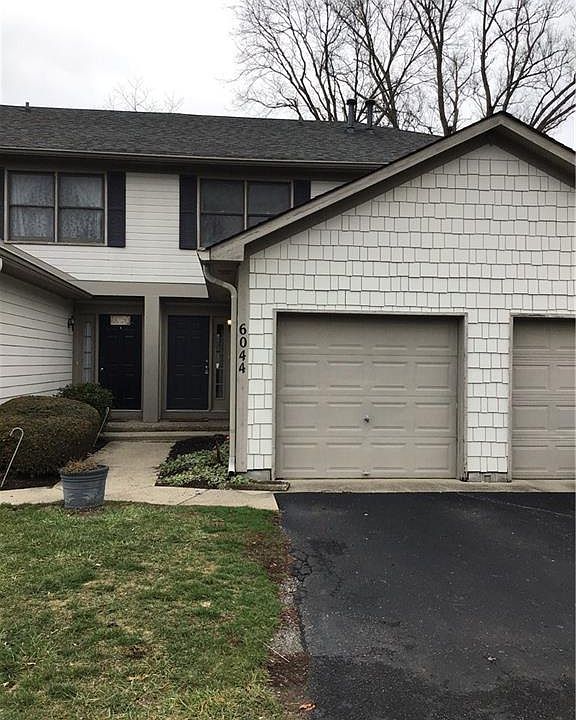 1st image of 6044 S Bay Dr