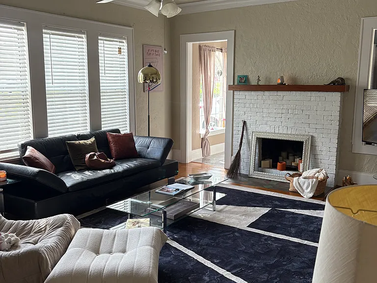 Buckeye Cir NE — Photo 4