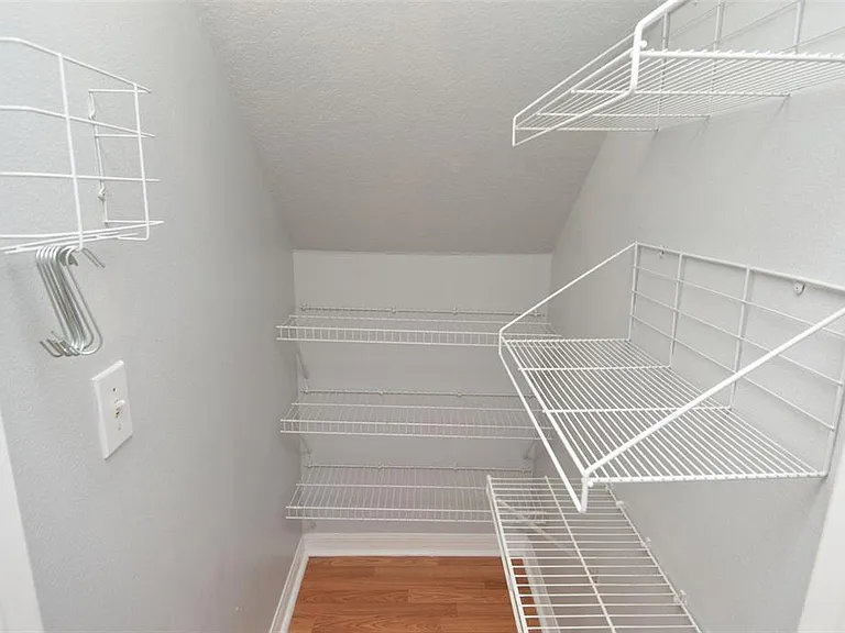 11116 Lake Tahoe Dr — Photo 10