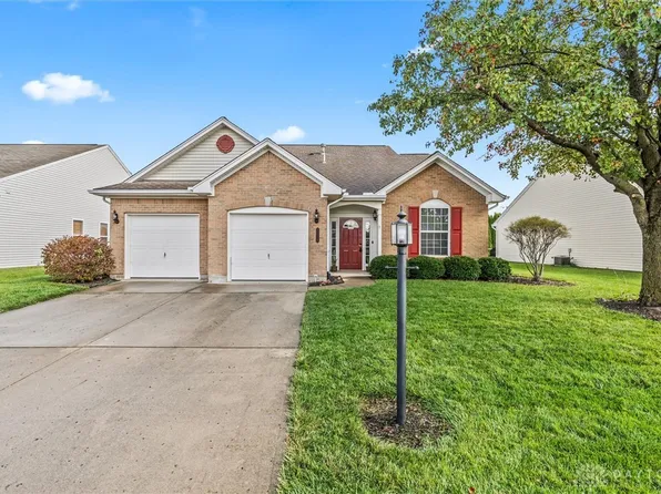 2678 Shady Tree Dr, Troy, OH 45373