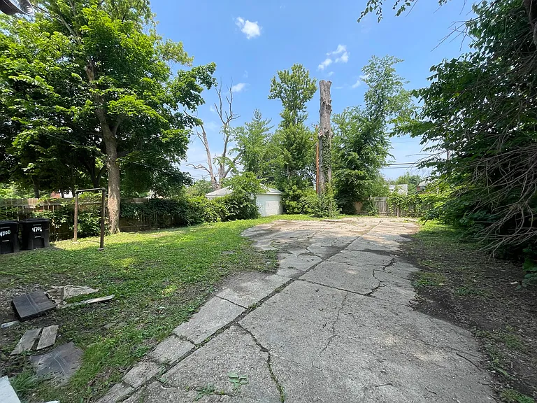 4708 Lakewood St — Photo 16