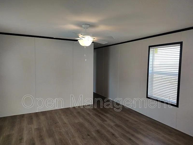 Scottsbluff Estates Mobile Home Community — Photo 4
