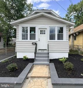 8325 Stow Rd, Pennsauken, NJ, 08110