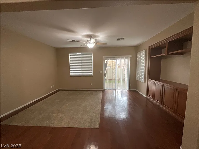 10841 Paradise Rd — Photo 5