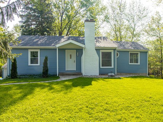 2301 N Quentin Rd, Palatine, IL 60074